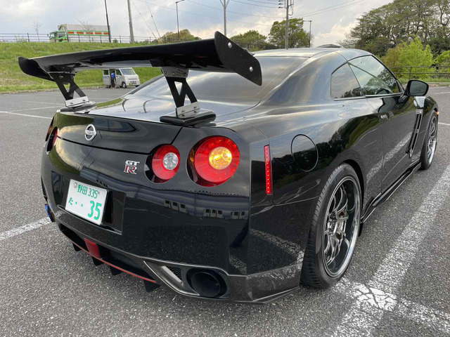 日産 GT-R 3.8 ブラックエディション 4WD TOP SECRET 990.0万円