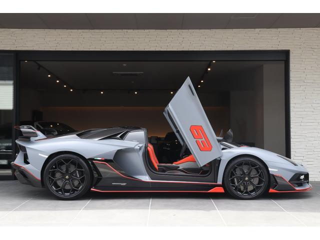 アヴェンタドールSVJ 63 4WD