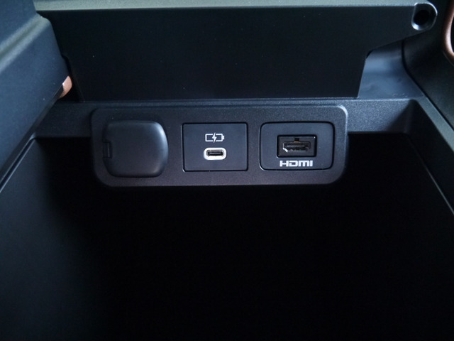 HDMI���̓|�[�g