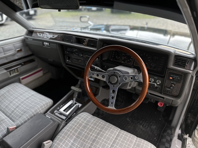 セドリック2.0 200E SGL-F