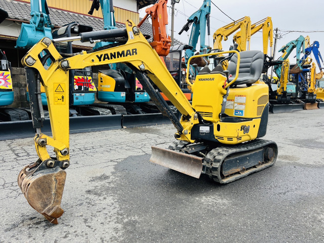 ヤンマーミニショベル