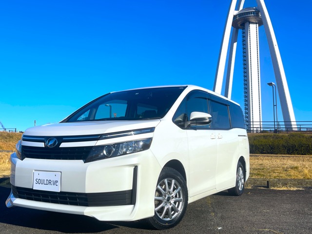 ヴォクシー2.0 X Cパッケージ