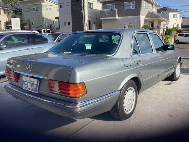 メルセデス・ベンツ Sクラス 300SE 左ハンドル 200.0万円 平成元