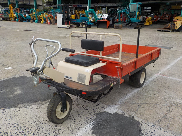 ウインブルヤマグチ林内作業車