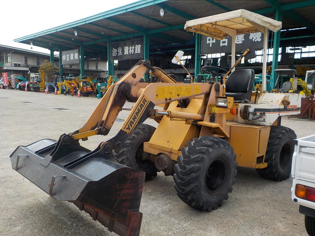 ヤンマーホイールローダー