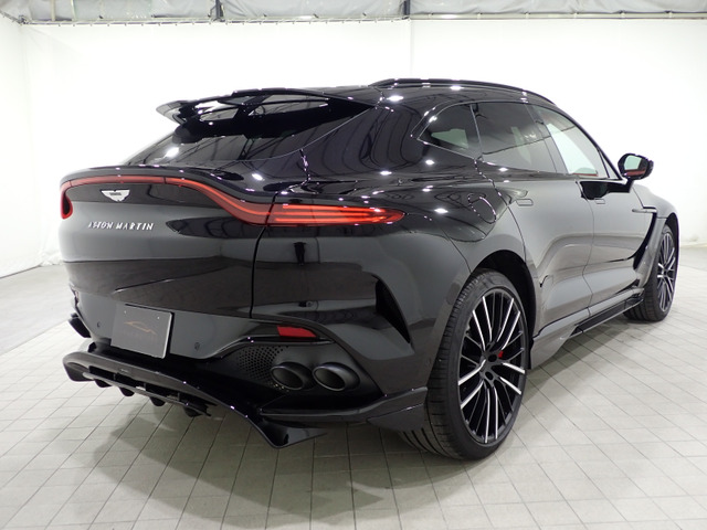 ��ڂ��䂭�t�����g�X�v���b�^�[�A�T�C�h�V���A�E�B���O�t�����A�f�B�t���[�U�[�ɂ��A�ۗ�������ۂ�^���܂��B����炪�ԍ���Ⴍ���������ŁA�D�ꂽ�I�t���[�h���\�͂��̂܂܈ێ�����Ă��܂��B