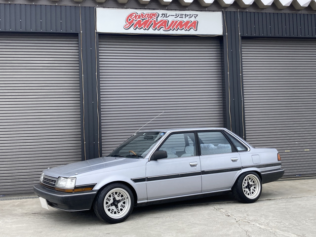 トヨタ コロナ 1.8 GX E-ST150/FF/純正ラジオ 140.0万円 昭和61年(1986