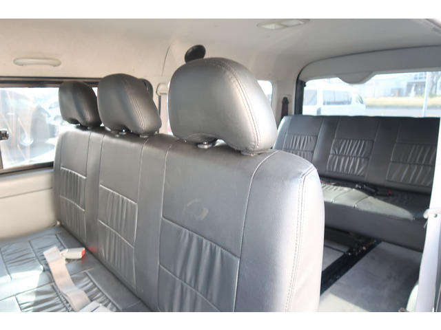 ��l���̂��Ƒ��ł��������h���C�u�����y���݂��������܂��ˁ�3�_���V�[�g�x���g���Ń`���C���h�V�[�g�ݒu���\�ł���