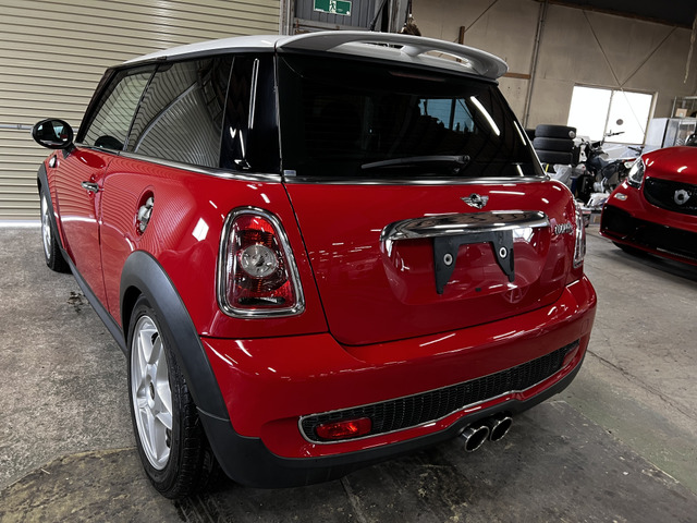 �����p�[�c�Ƃ��Ďԍ����A�����X�}�t���[�A�X�g���b�g�^���[�o�[���������ςł��B