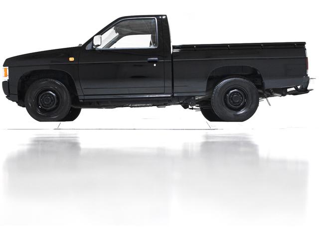 日産純正ヨーロッパ仕様 ダットサントラック(720)用メッキ