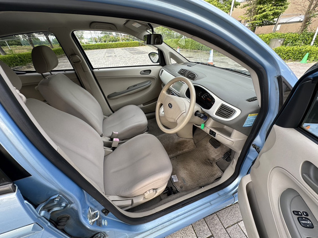 �������A ����R-1 �X�[�p�[�`���[�W���[�ŉw�܂Ō}���ɍs���܂��� �|���V�[�������āA ���������āA ��������Ă��������A �����������A ���X���������Ă�������!