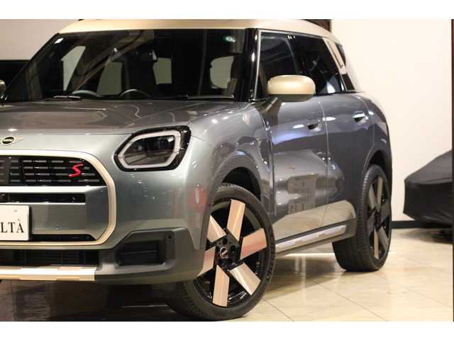 ミニカントリーマンS ALL4 DCT 4WD