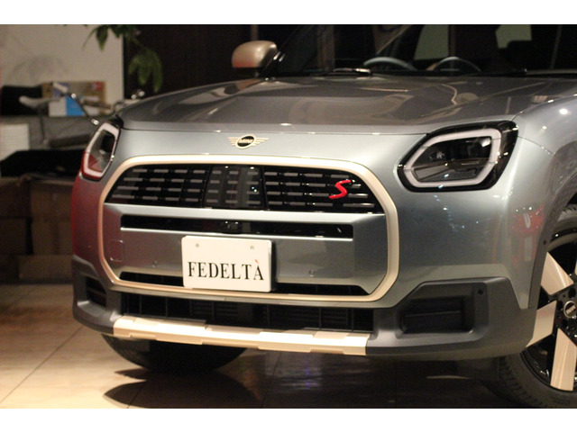 ミニカントリーマンS ALL4 DCT 4WD