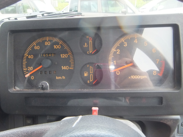 ���[�^�[��5�P�^�Ȃ̂�1��]���A���s116,550�L���ł��B