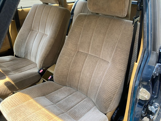 ボルボ　Volvo 240 コロナホイール ボルボ 240ワゴン 240GLワゴン 外装同色オールペン