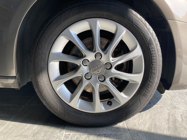 16�C���`10�{�X�|�[�N�A���~�z�C�[����