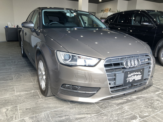 ���C���Z���T�[���ځ��t�����g�K���X�ɕt���������H�����m����Z���T�[�ŁA�I�[�g���C�p�[�@�\�Ɏg�p����Ă��܂��B