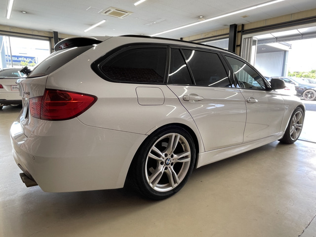 BMW 320dツーリングmスポーツ　純正アルミタイヤ BMW 320i ツーリング（F31） ラグジュアリ純正ホイールタイヤ