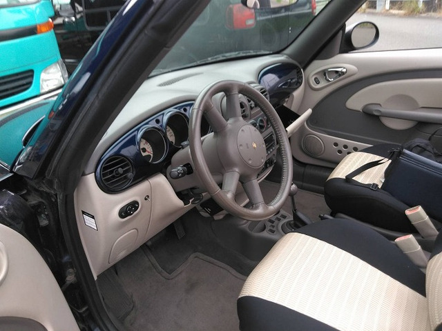 PTクルーザーカブリオリミテッド