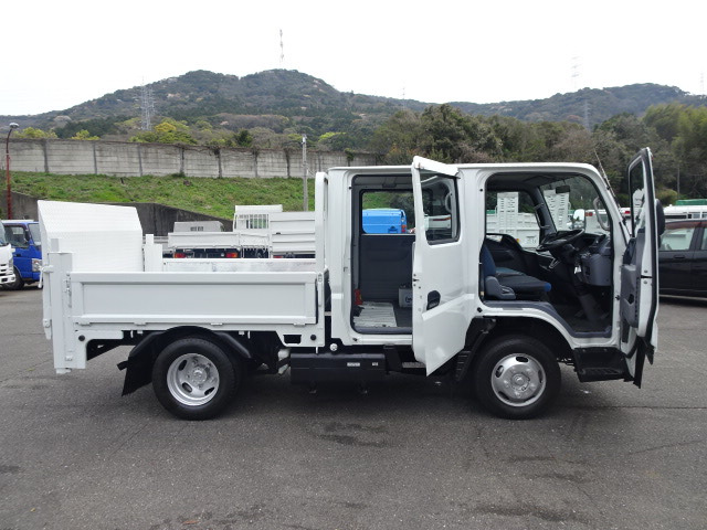 �y�ő�ύځz2000kg �y�ԑ��d�ʁz2720kg �y�S ���z469cm �y�S ���z169cm �y�S ���z197cm