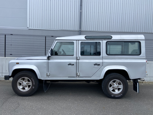 ランドローバー ディフェンダー 1オーナー/5MT/Td5/ディーラー車 495.0万円 平成15年(2003年) 静岡県 中古車 - 価格.com