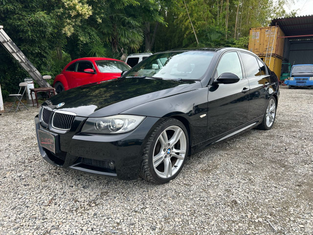 �V�[�g�̌��ԁA���ȉ��ȂǍׂ����������O�ꐴ�|���Ă���܂��B