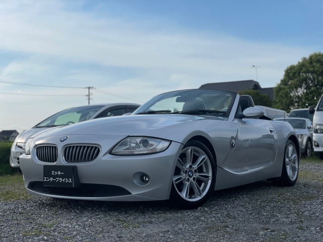 BMW Z4 シルバー(銀色)の中古車一覧｜中古車検索 - 価格.com