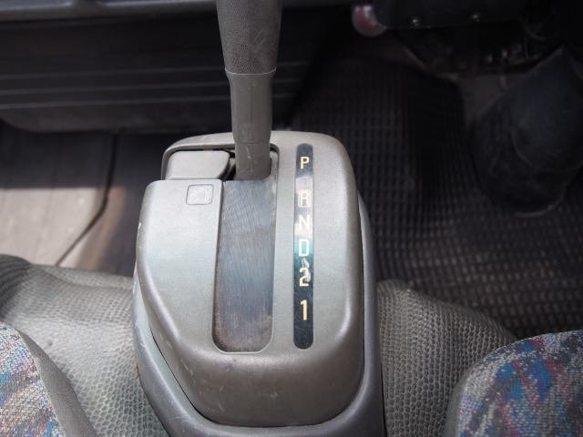 いすゞ エルフ ロング アルミブロック 積載2t AT 158.0万円 平成13年