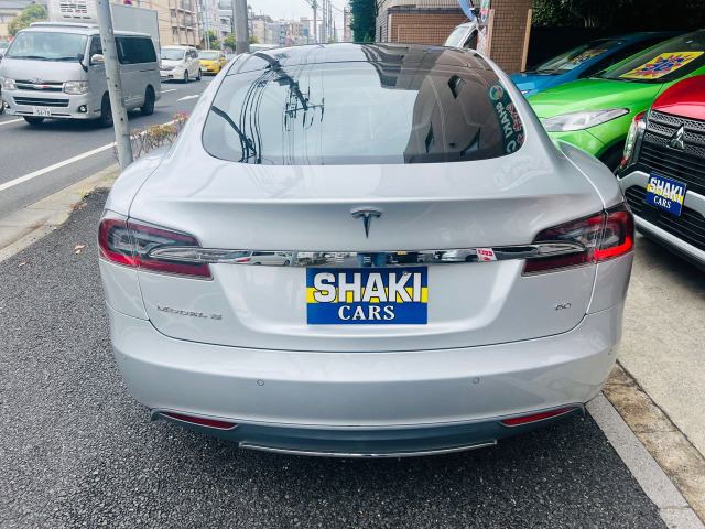 ���ÎԂɕt���A�O�����������������܂����A�������������B