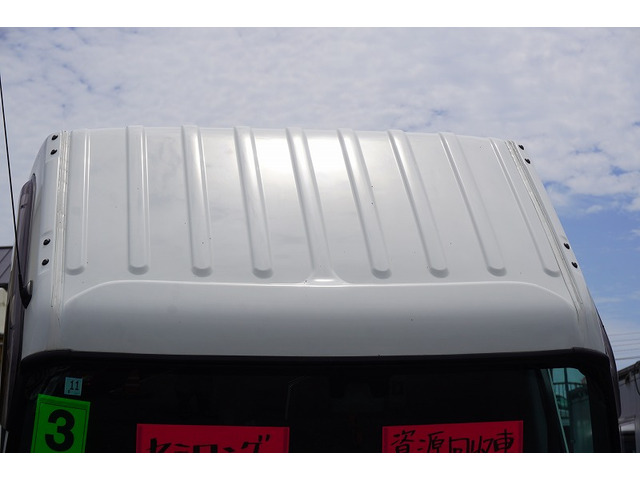 �L�x�ȃg���b�N�A���p�ԁA�n�C�G�[�X�Ȃǎ�舵���Ă���܂��B��xHP�������������Bhttp://www.vantruck.co.jp/