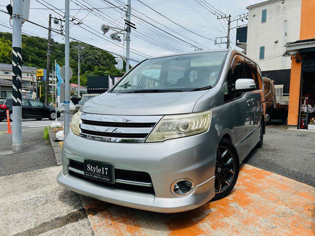 日産 セレナ 年式:平成19年(2007年)の中古車一覧｜中古車検索 - 価格.com