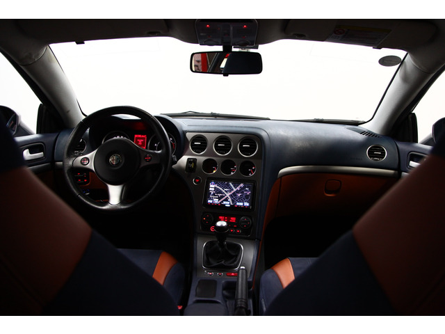 アルファブレラ