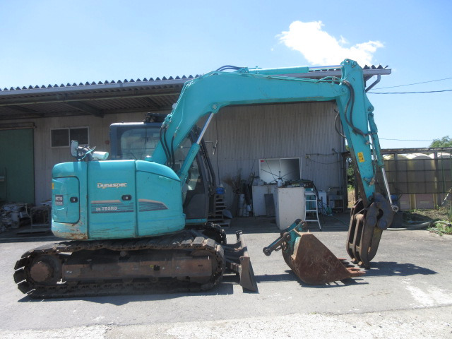 コベルコ油圧ショベル