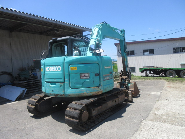 コベルコ油圧ショベル