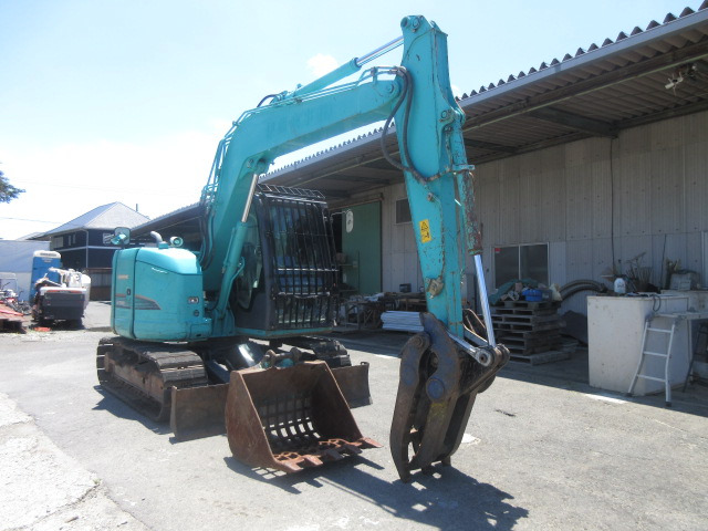 コベルコ油圧ショベル