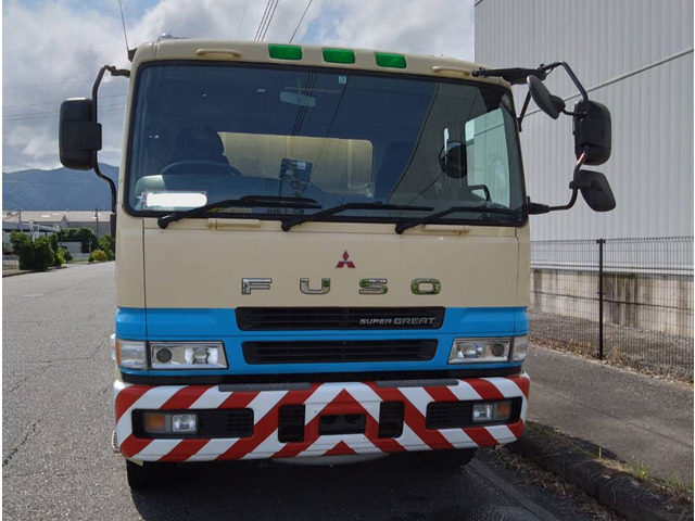 スーパーグレート