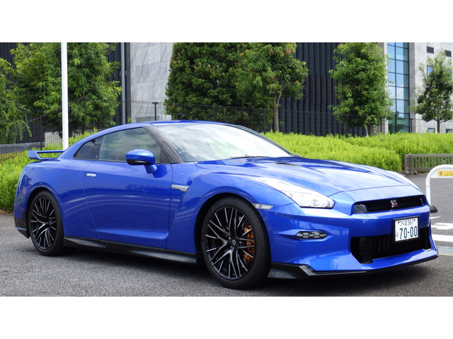 GT-R(日産) 3.8 ブラックエディション 4WD　2024モデル・ワンオーナー・湾岸ブルー 中古車画像