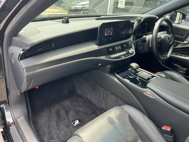 遠方への御納車実績も多数ございます。遠方でもご安心してご契約から御納車まで行わせていただきます!