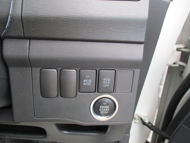 ���A�C�h�����O�X�g�b�v�Ȃǂ̃X�C�b�`����ł���