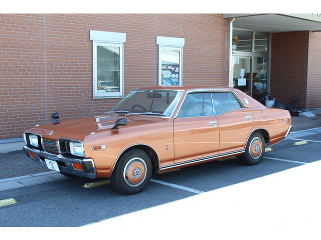 ニッサンセドリック2000GL(1974年式) 日産： NISSAN HERITAGE COLLECTION｜セドリック 4ドアセダン 2000GL