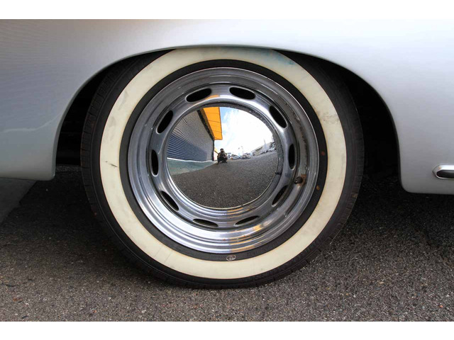 ポルシェ 356 スピードスター エンジンOH済 全塗装済 400.0万円