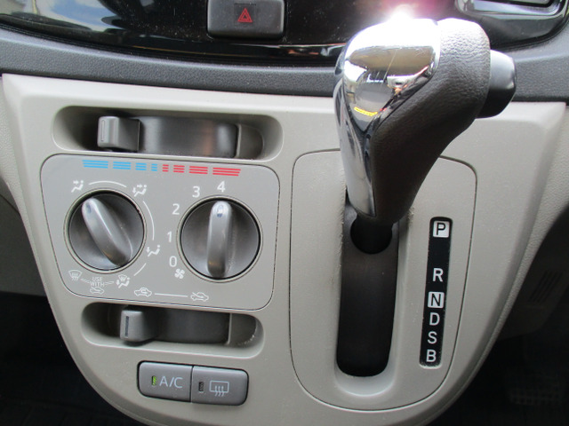 ���G�A�R���E�V�t�g���o�[����ł���