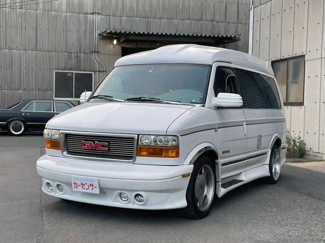 輸入車その他 GMC ホワイト(白)の中古車一覧｜中古車検索 - 価格.com