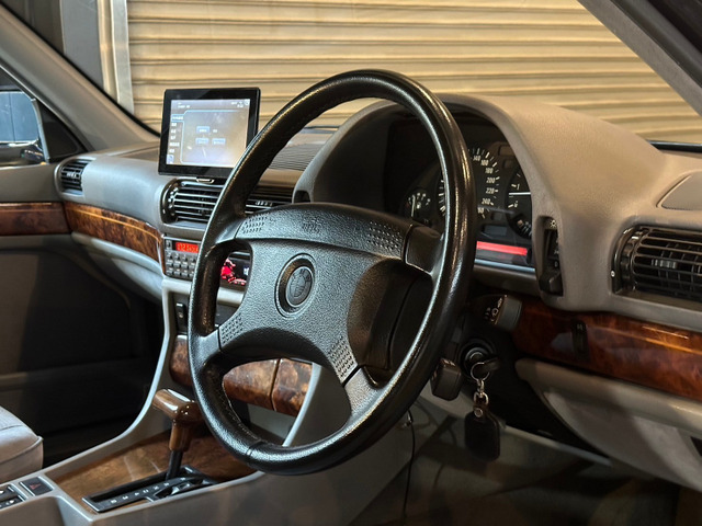 BMW 7シリーズ 740iL 448.0万円 平成5年(1993年) 東京都 中古車 - 価格.com