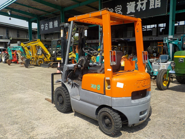 TCMエンジンフォークリフト