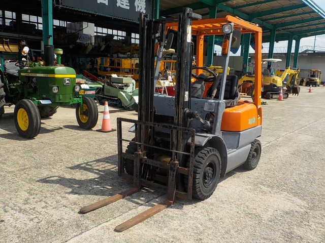 TCMエンジンフォークリフト