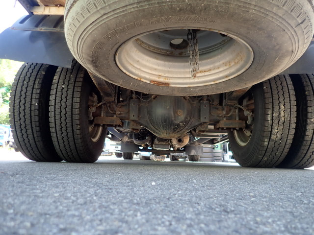 �^�C���T�C�Y:205/85R16 117/115 L LT 9���R