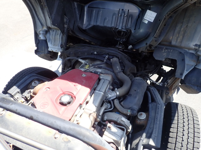 �G���W���^��:N04C �r�C��:4.00L �R��:�y��(�f�B�[�[��) �^�[�{���� 136PS