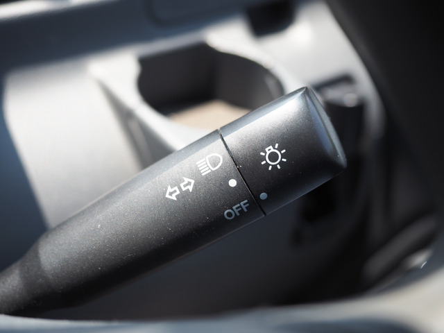 �w�b�h���C�g�X�C�b�`��