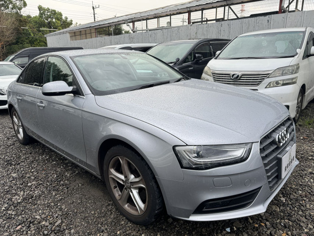 A4(アウディ) 2.0 TFSI 中古車画像